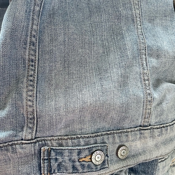 EUC Levi Strauss Denim Button~Down Short Waist Jacket Sz Lg Silver Buttons denim - Picture 4 of 9